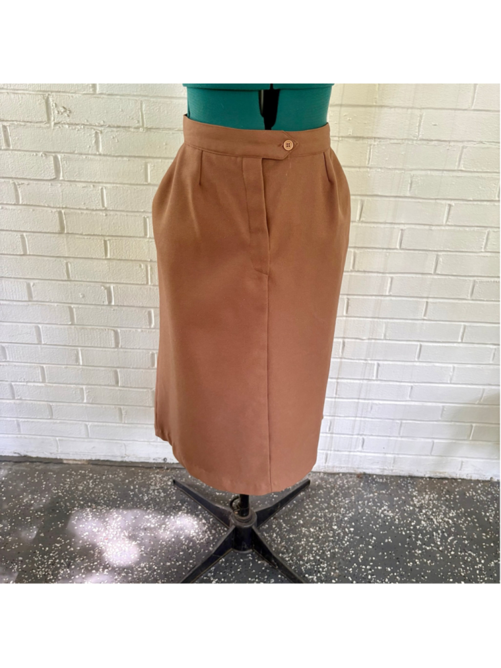 Vintage 70s brown polyester midi business skirt
